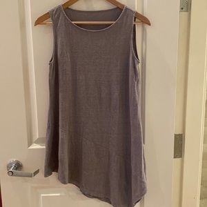 Eileen Fisher long grey linen shirt, asymmetrical hem. Great with leggings